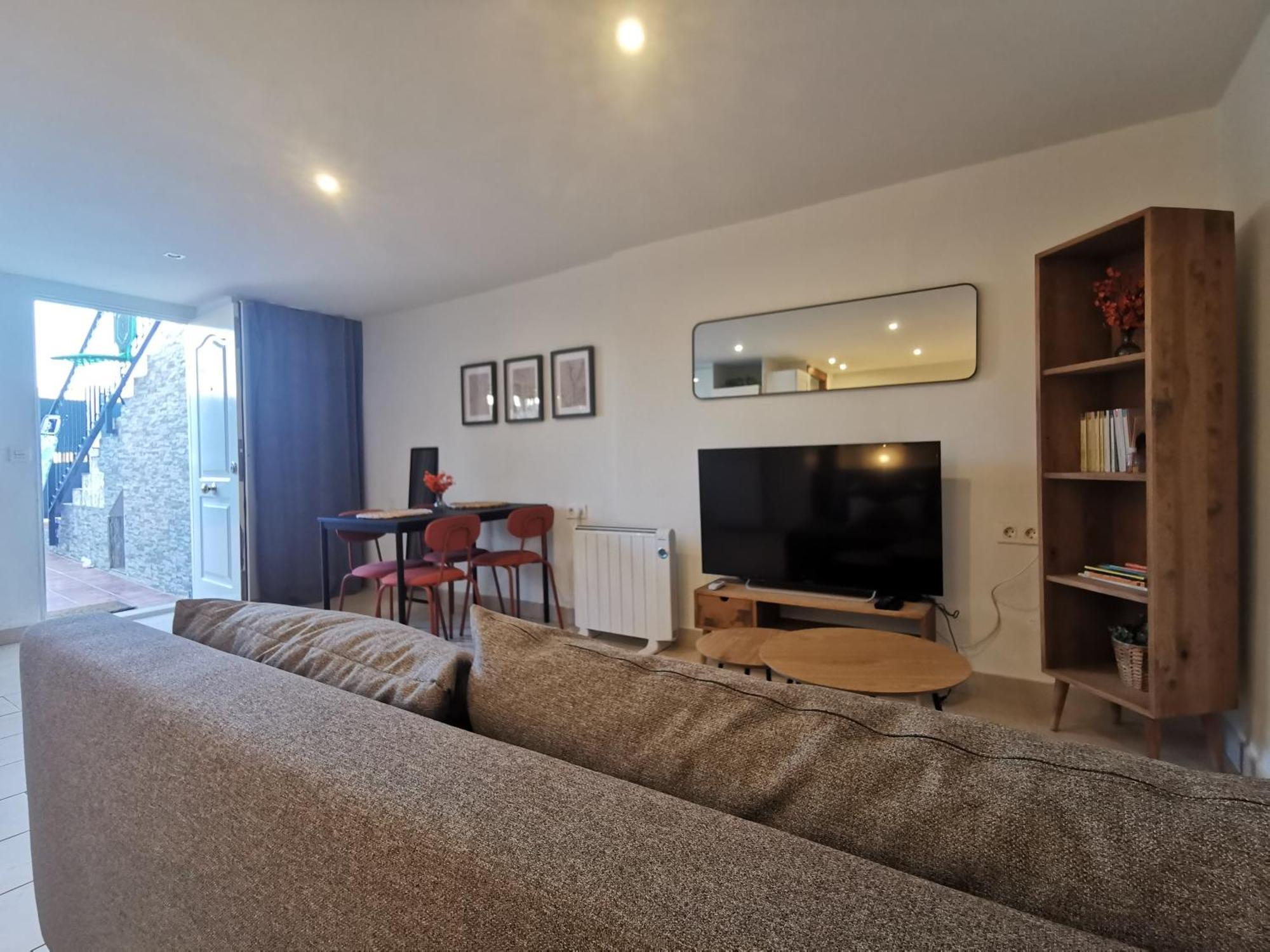 Apartament La Platanera De *